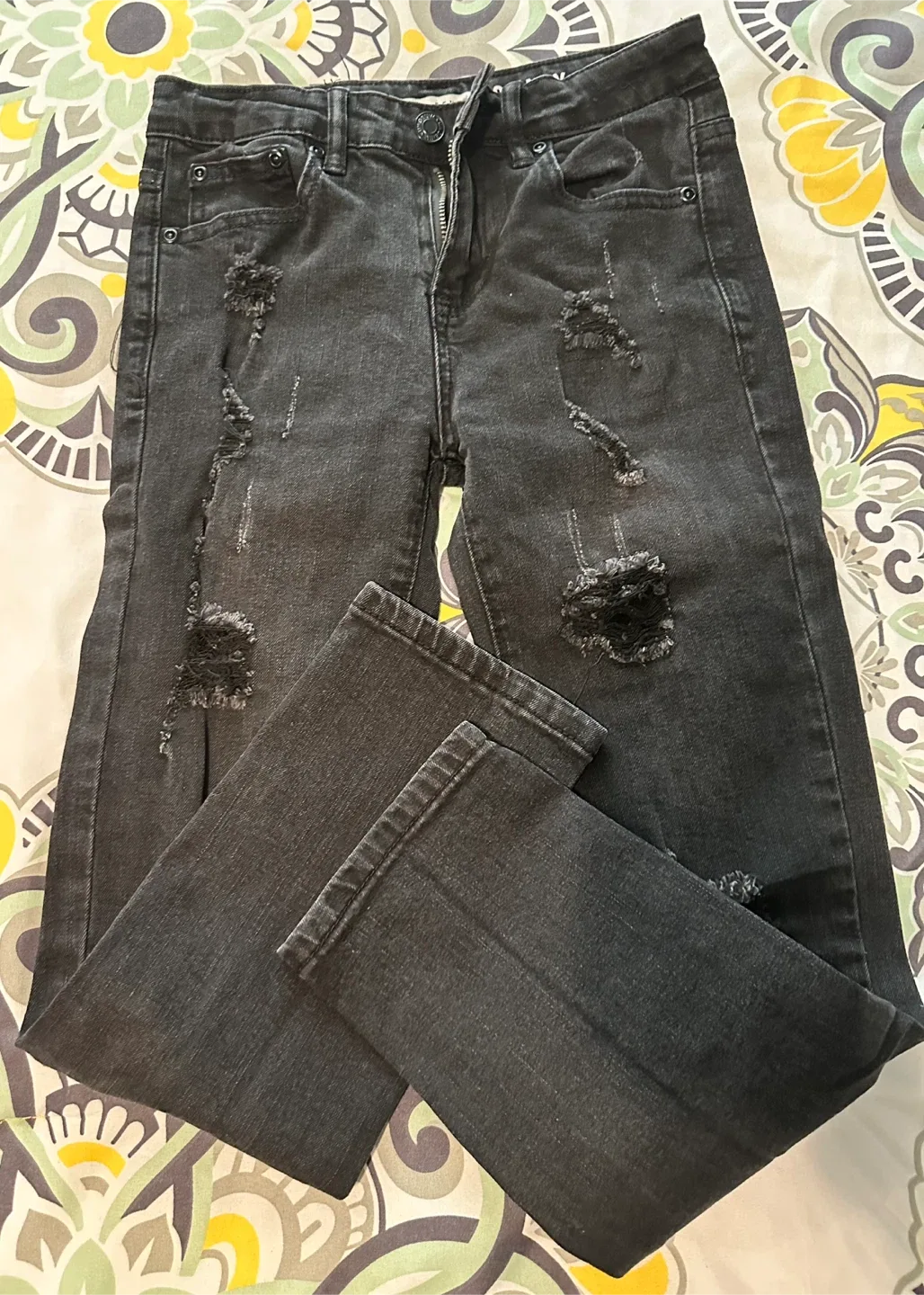 UH Denim Skinny Jeans - Youth Size 10 image indicator(2)