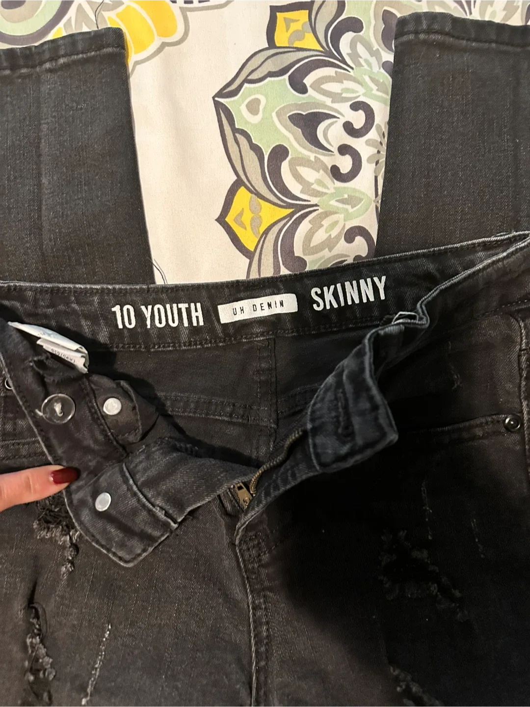 UH Denim Skinny Jeans - Youth Size 10 image indicator(4)