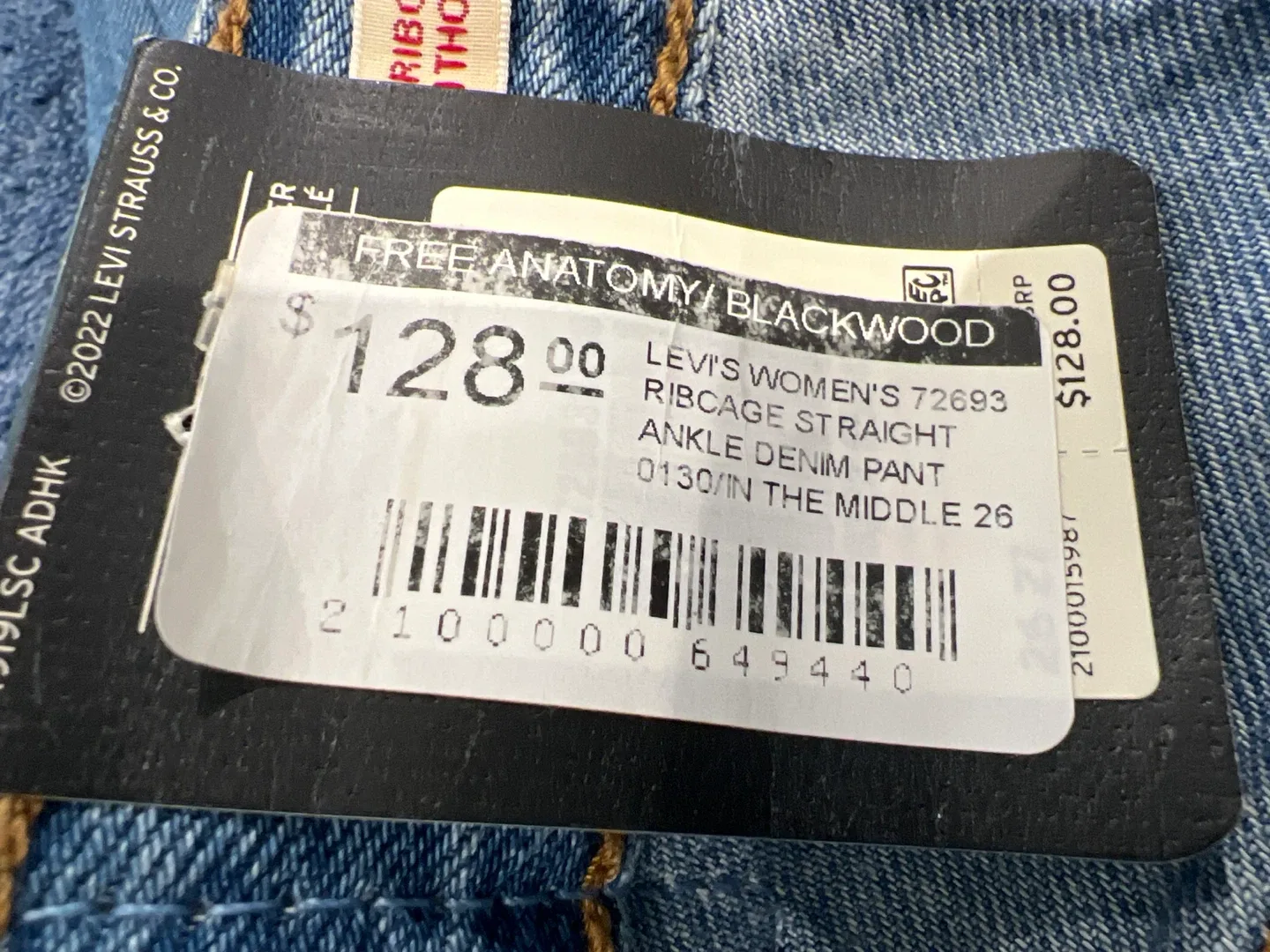 Levi's Ribcage Ankle Straight Jeans - Size 26 image indicator(5)