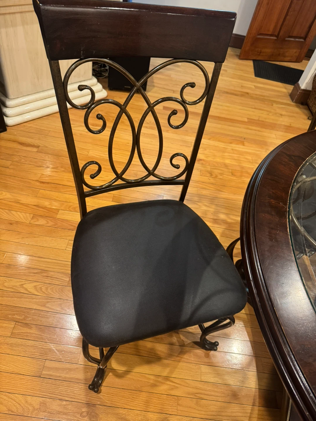 Round Glass Top Dining Table with 4 Chairs - photo 2