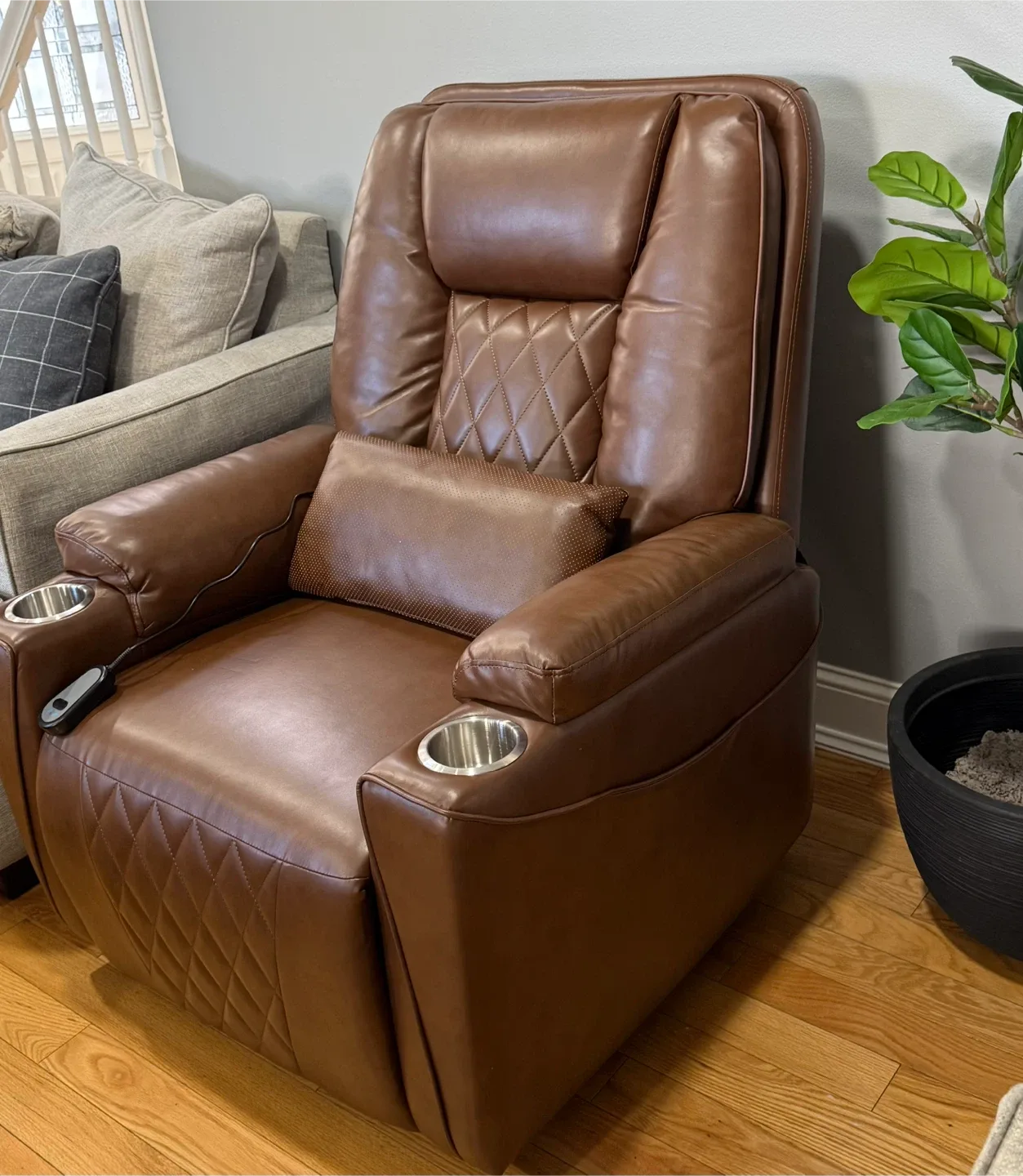 Brown Leather Power Recliner Chair with Cup Holders image indicator(6)