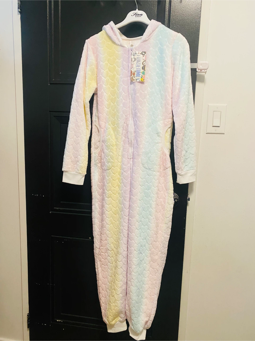New( Unused) Funzie Time Unicorn Onesie - Size L/G