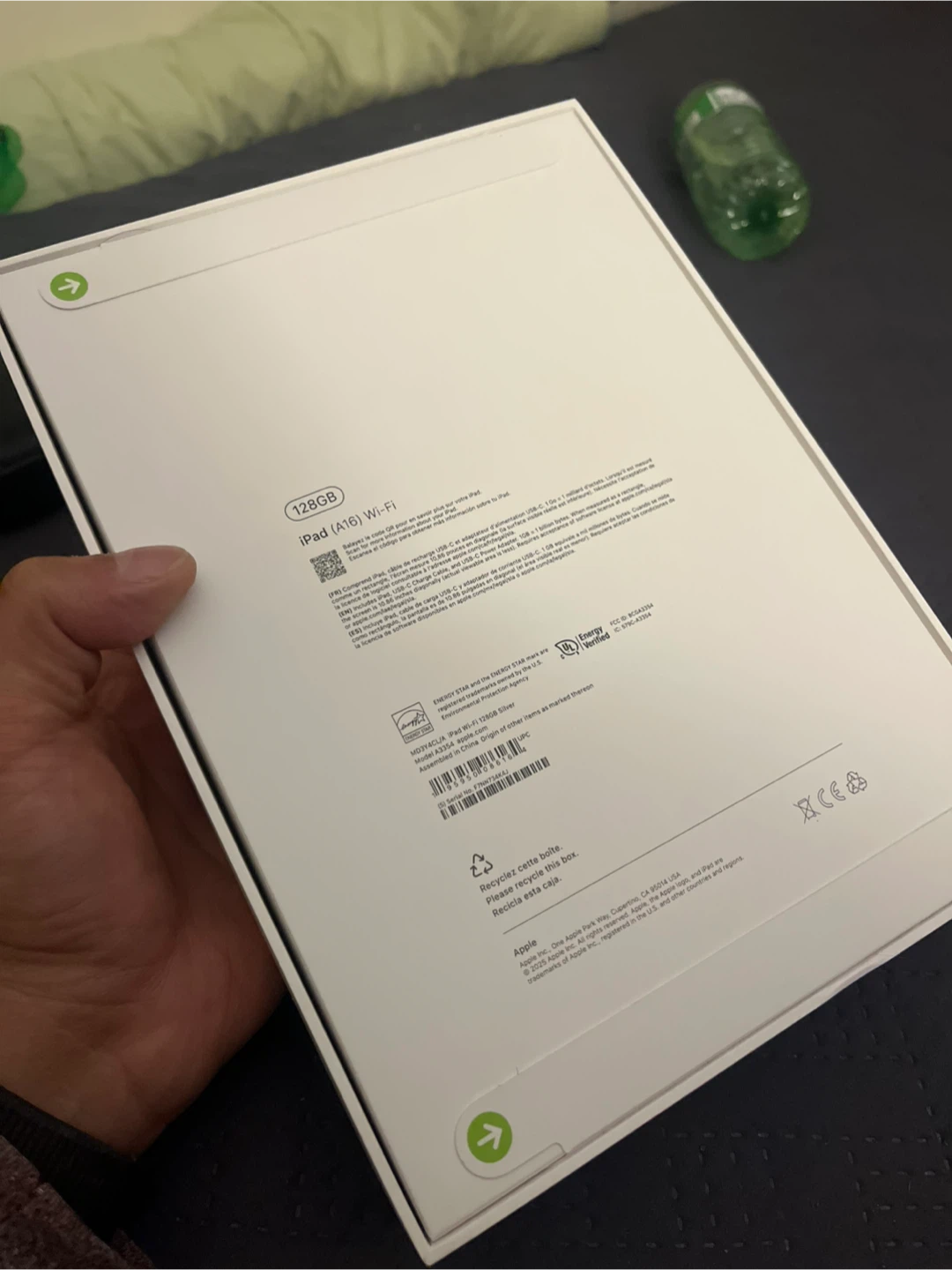 Brand New iPad 11th Gen 2025 A16 - photo 2