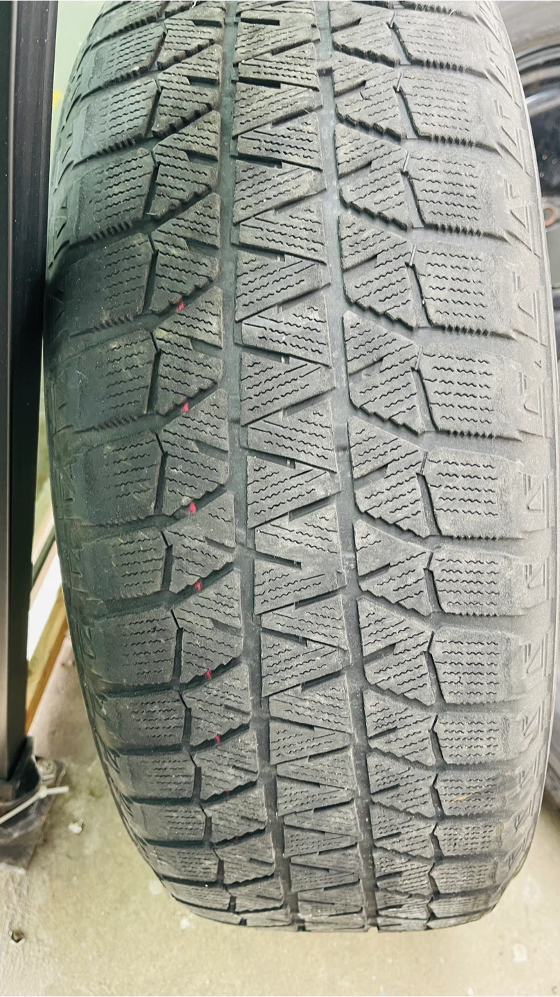 Bridgestone Blizzak Winter Tires on Rims - photo 3