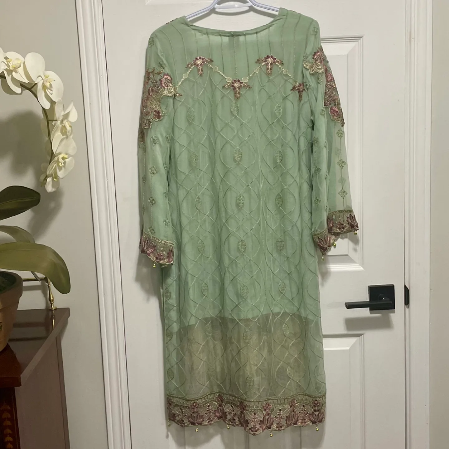 Embroidered Traditional Three Piece Suit image indicator(5)