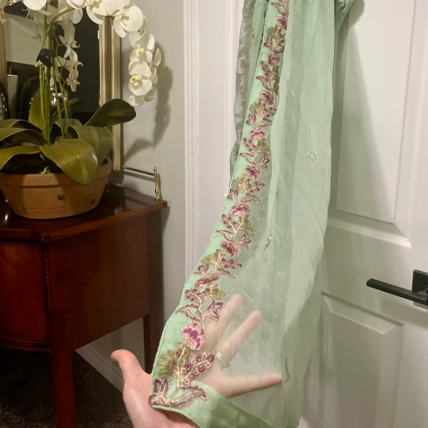 Embroidered Traditional Three Piece Suit image indicator(8)