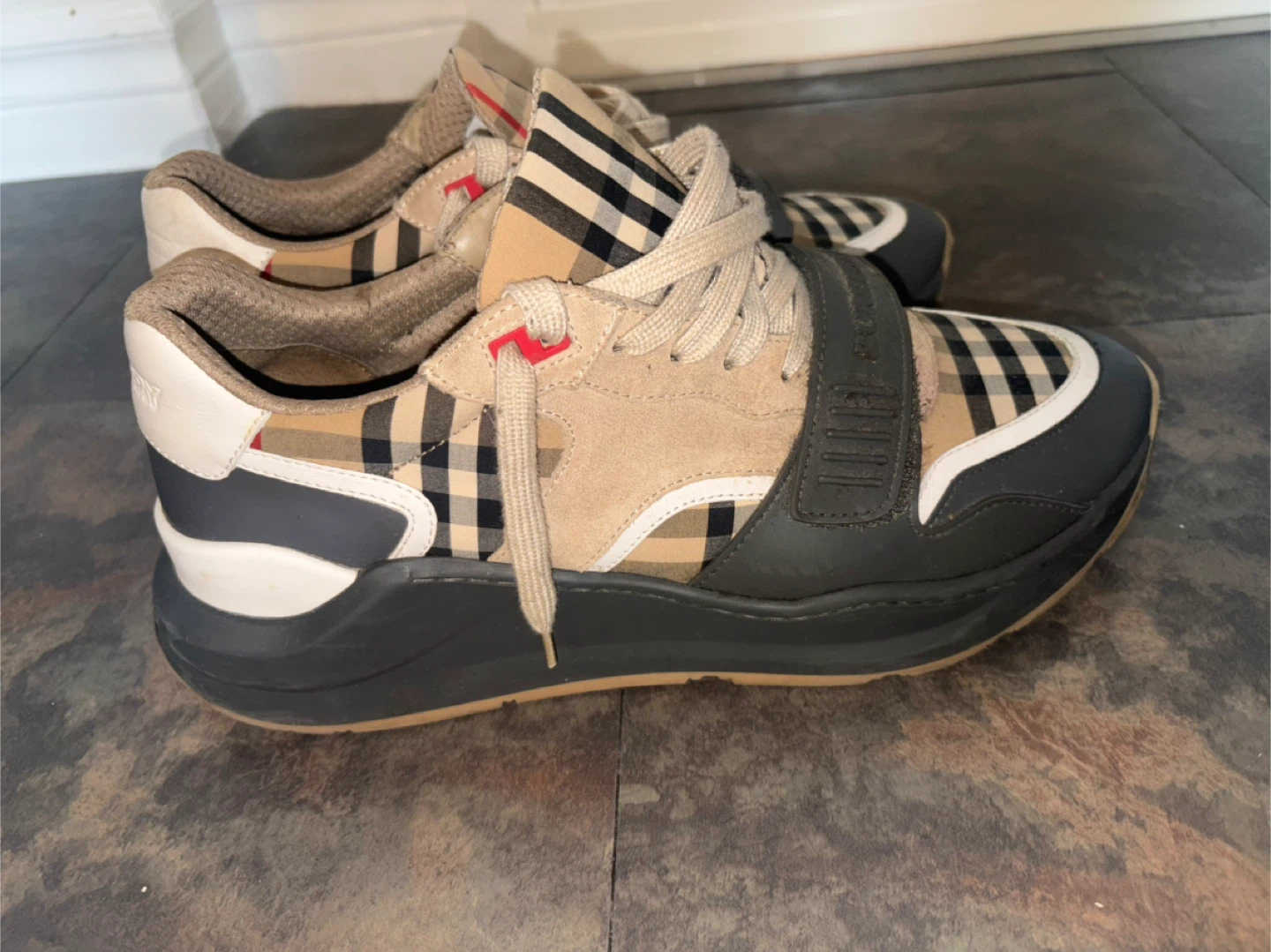 Burberry Check Sneakers Size 43