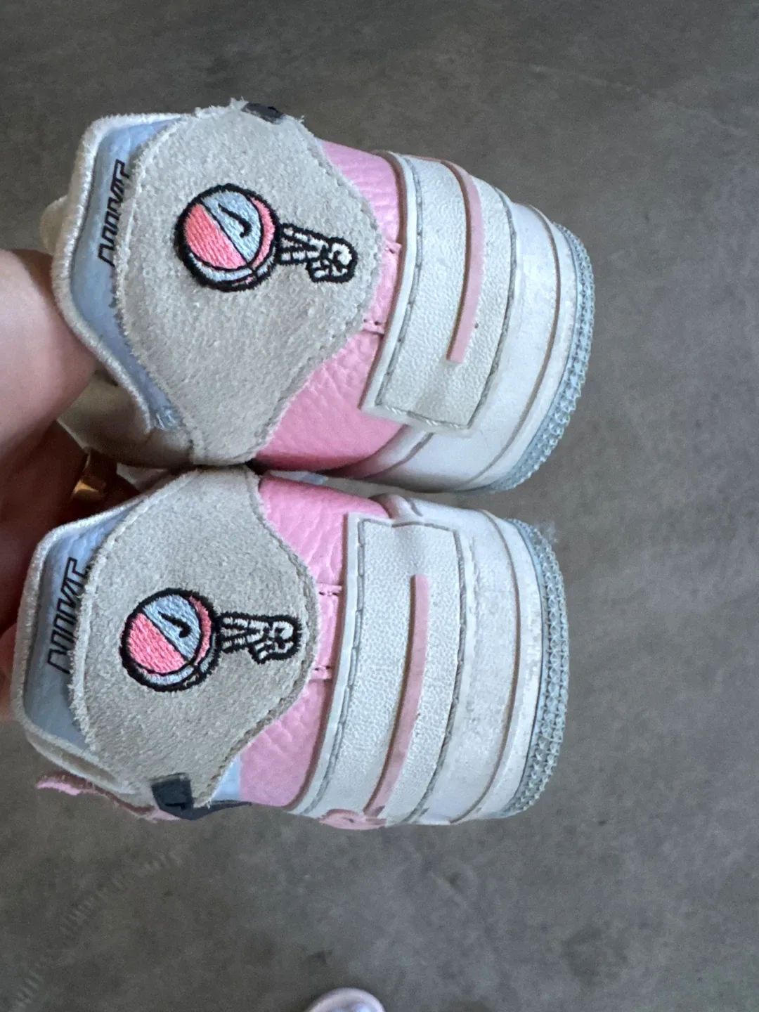 Nike Air Force 1 Shadow Shoes - Size 8.5 image indicator(2)