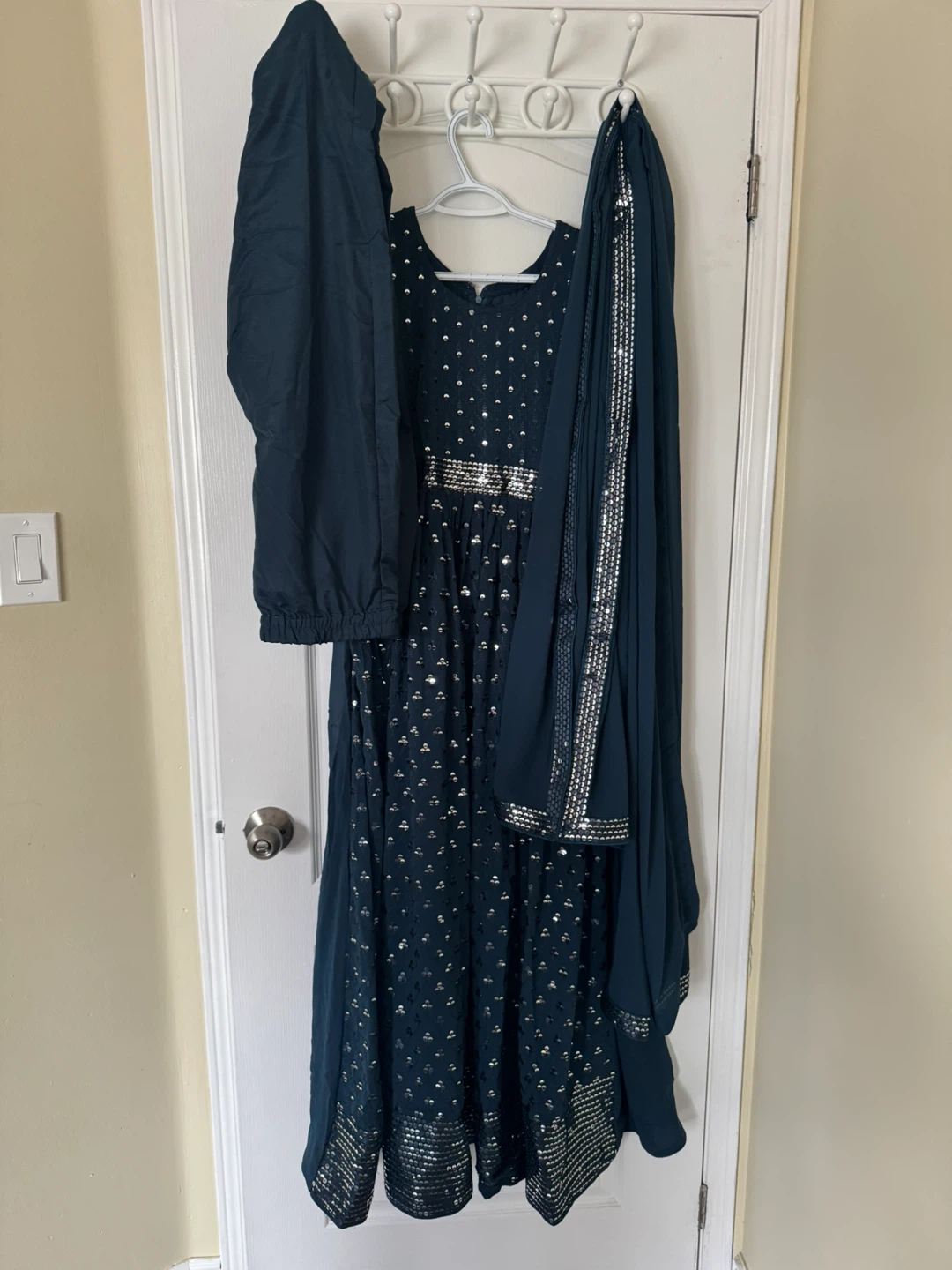 Anarkali Dress/ gown with Dupatta - photo 4