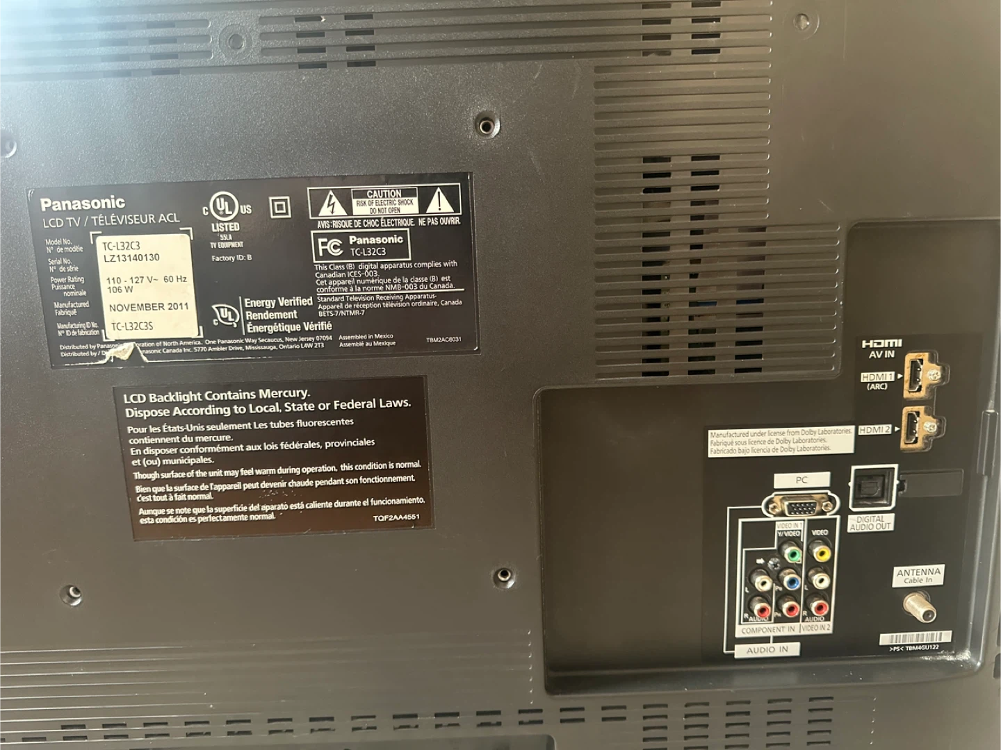 Panasonic VIERA TC-L32C3 LCD TV - photo 3