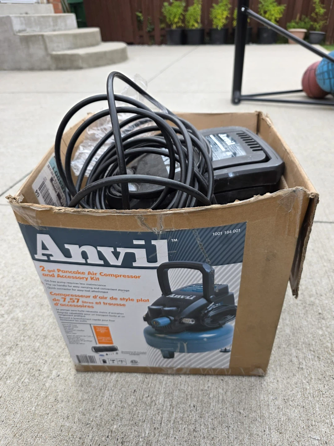 Anvil 2-Gal Pancake Air Compressor Kit - Like New!