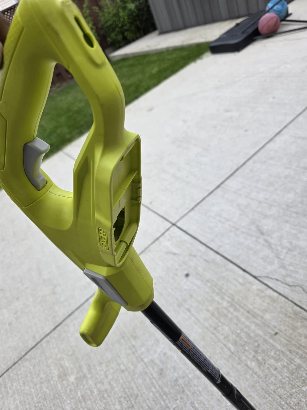 Ryobi 18V Lithium Cordless String Trimmer - photo 4