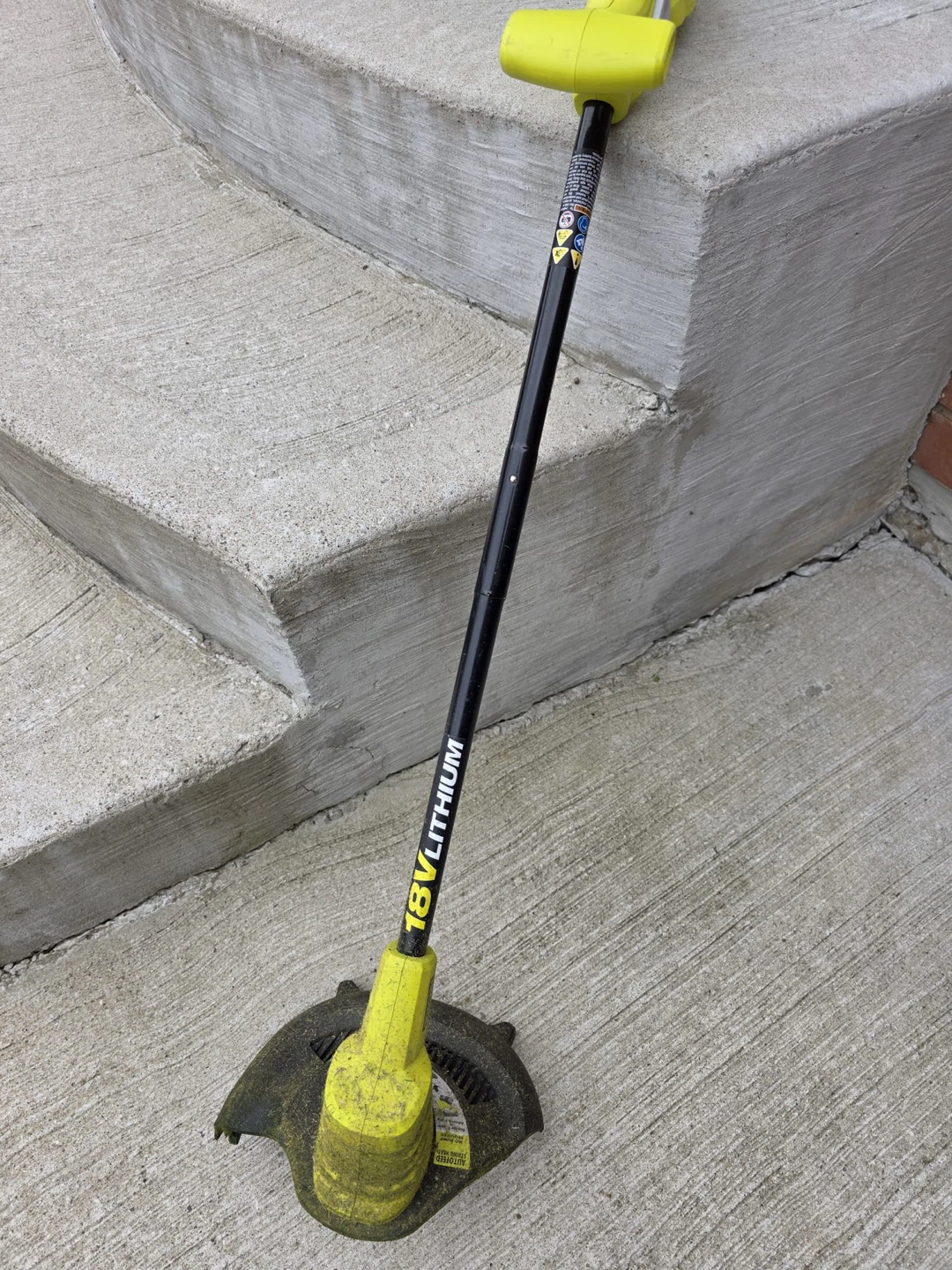 Ryobi 18V Lithium Cordless String Trimmer - photo 3