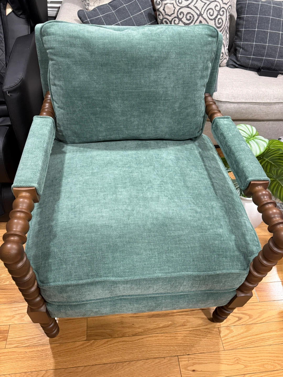 Pioneer Woman Harper Spindle Accent Chair - Jade - photo 2