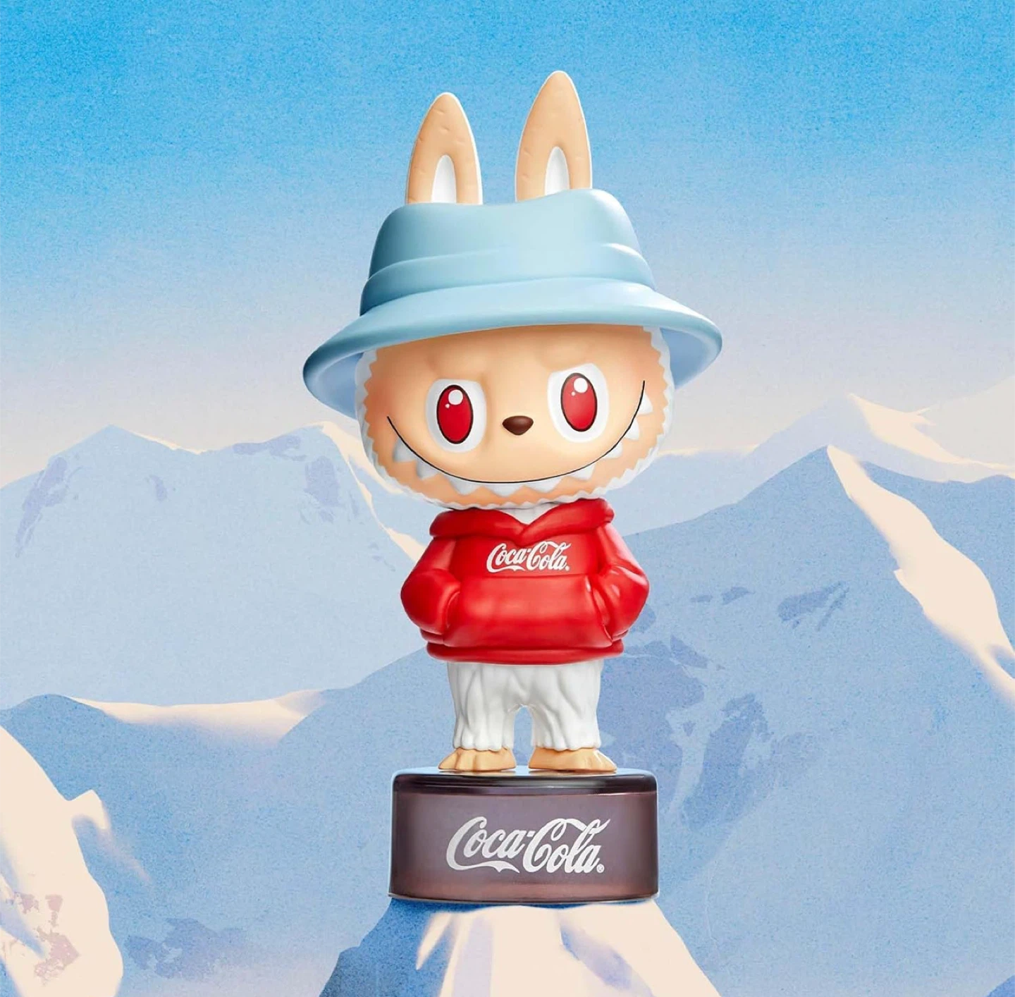 Coca-Cola x The Monsters LABUBU Figurine - photo 3