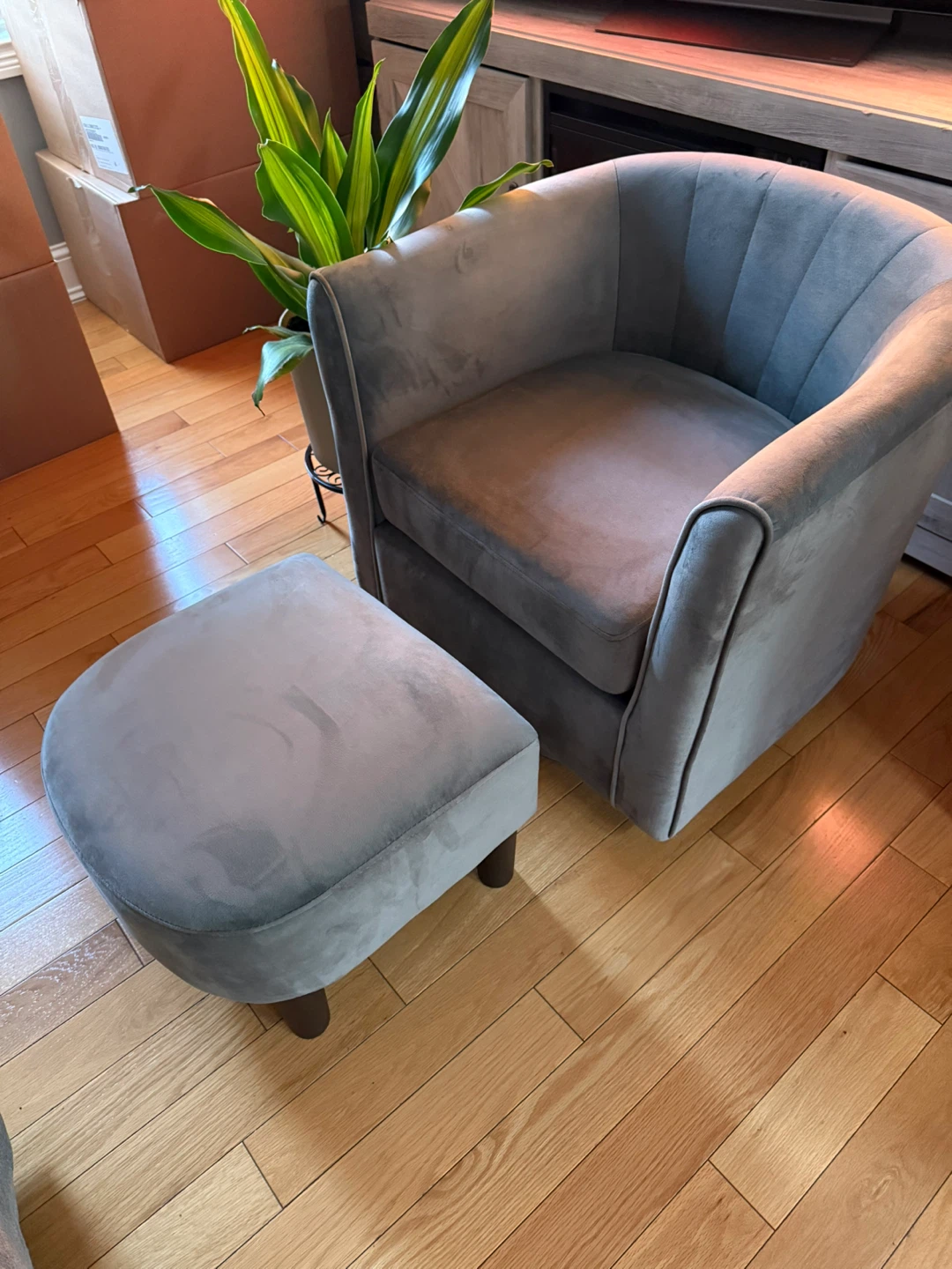 Gray Swivel Barrel Accent Chair with Ottoman - photo 2