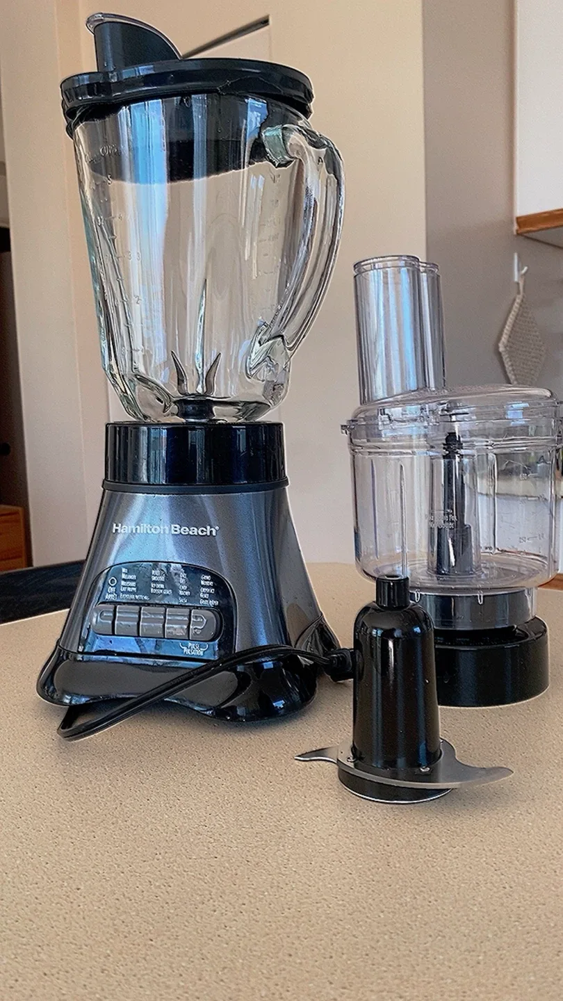 Hamilton Beach Blender & Food Processor Combo thumbnail