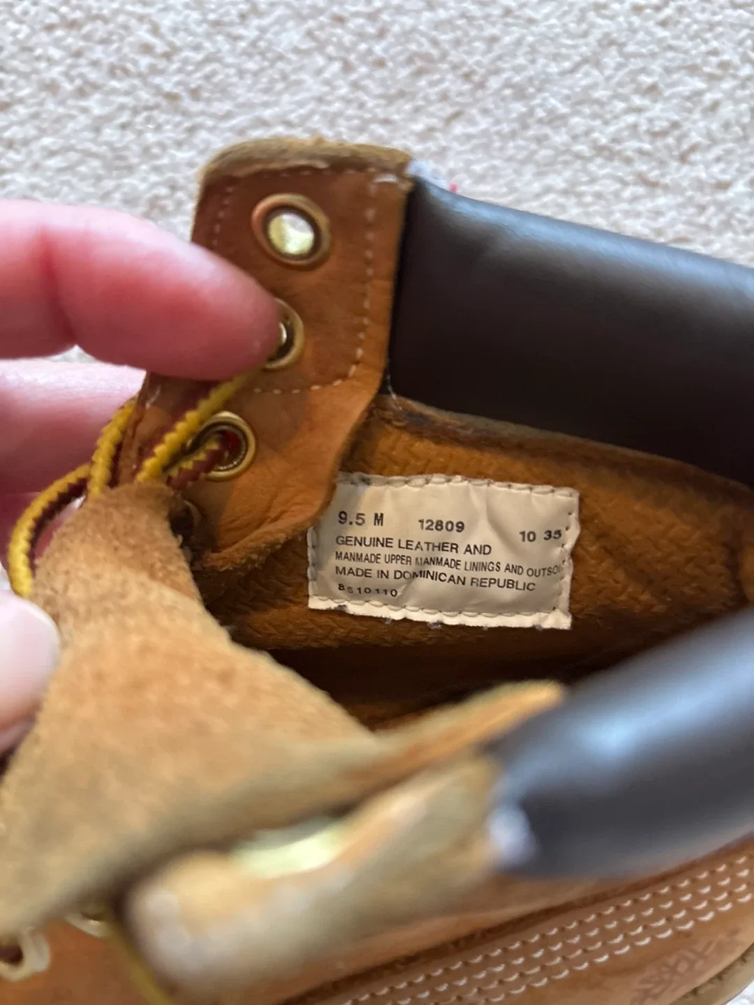 Timberland Boots Size 9.5M image indicator(3)