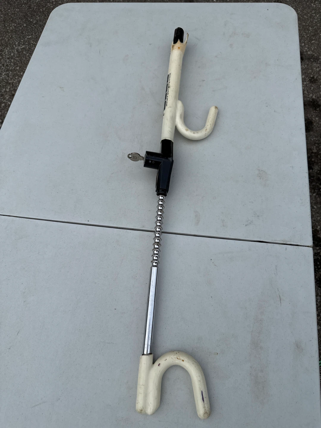 Vehicle Steering Wheel Lock - photo 2