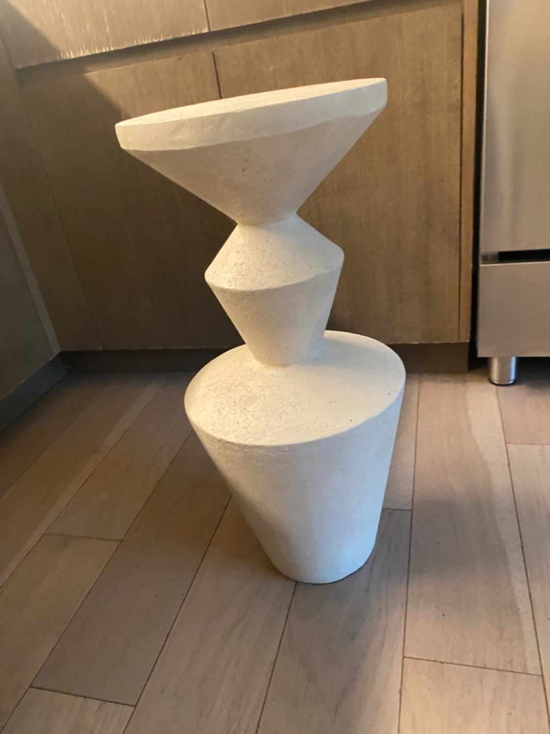 Ballard Designs Suzanne Kasler Primrose Accent Table - photo 3