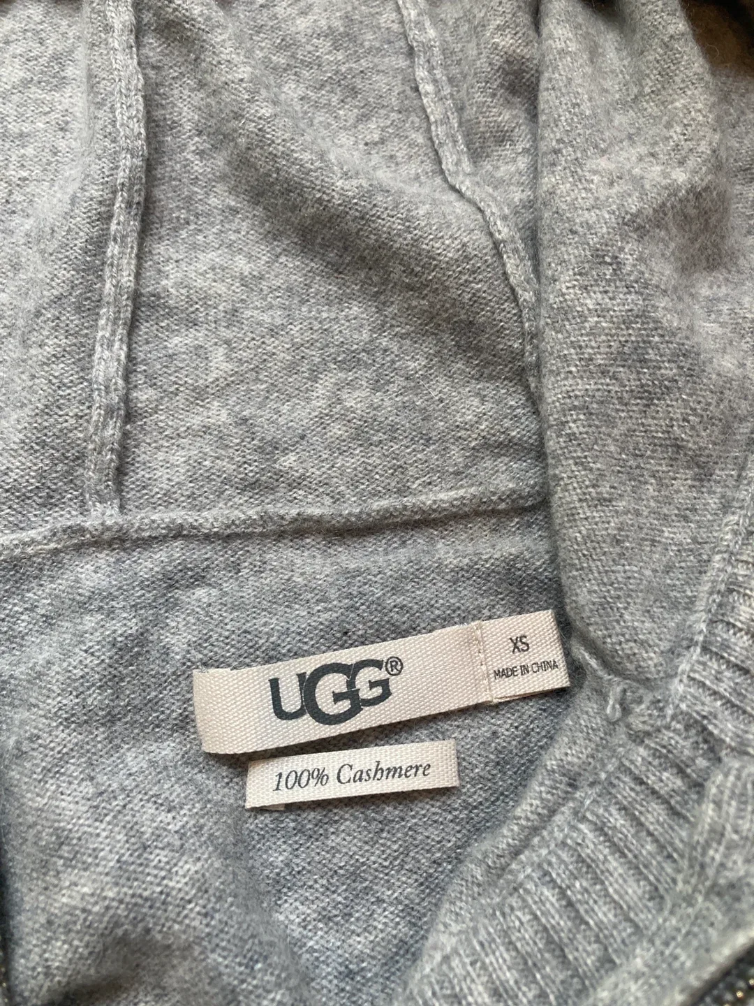 Ugg cashmere zip-up sweater image indicator(2)