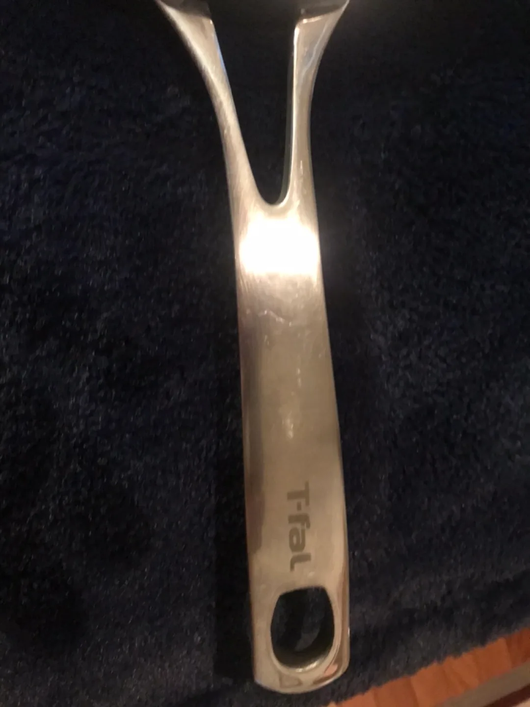 T-fal Stainless Steel 9.5 inch Fry Pan image indicator(3)