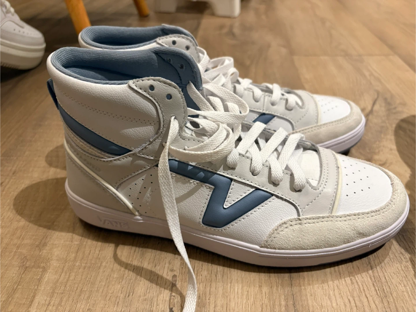 Vans Serio Lowland Mid ComfyCush (White/Blue) - photo 2