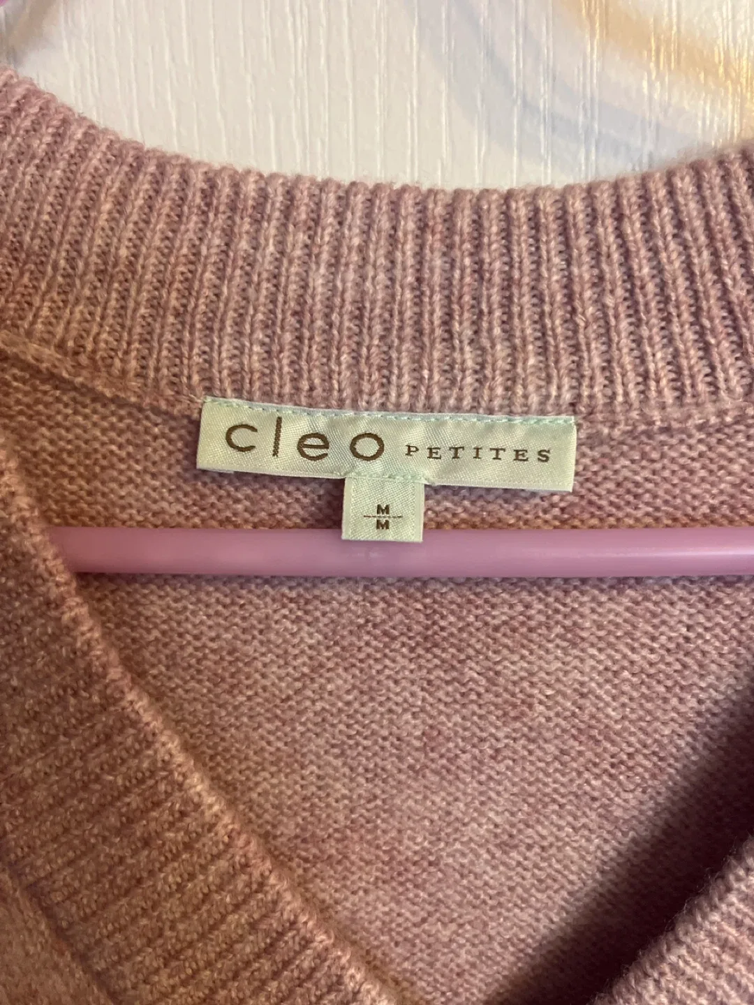Cleo Petites Pink V-Neck Sweater - Size M image indicator(3)