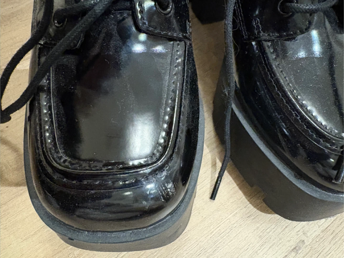Madden Girl “Time” Platform Oxford Pumps – Black Patent - photo 4