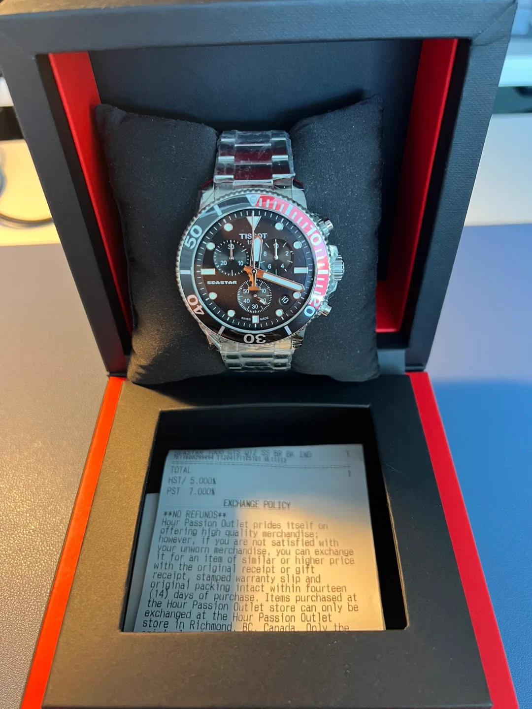 New Tissot Seastar Chronograph Watch image indicator(3)