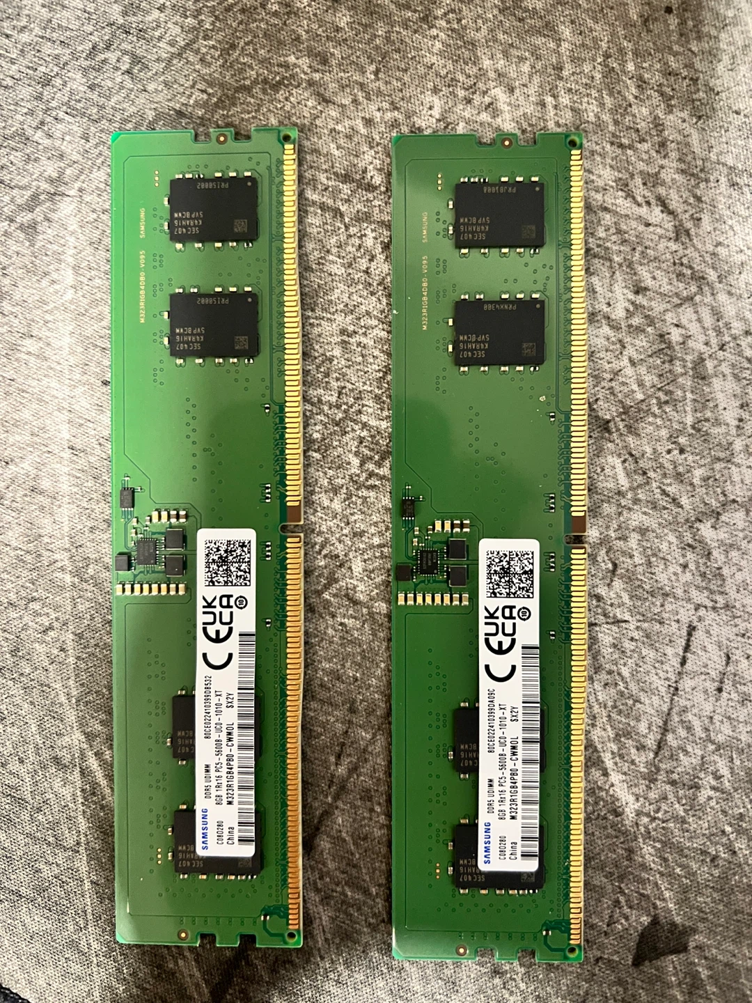 Samsung 8GB DDR5 RAM - Pair