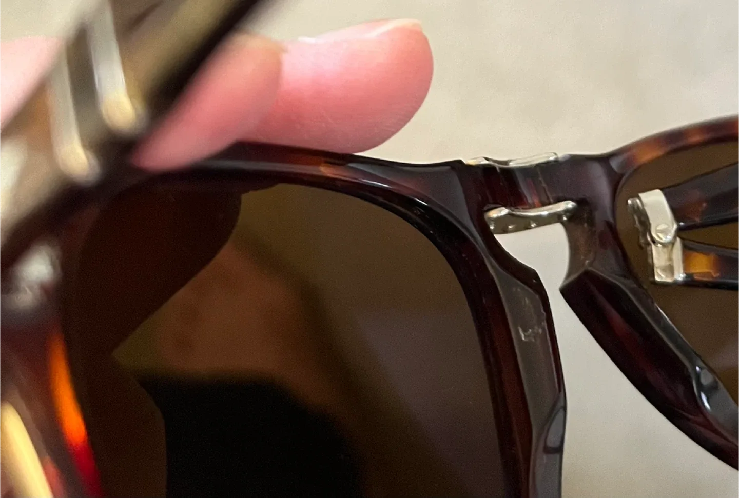 Persol 714 Original Folding Sunglasses image indicator(9)