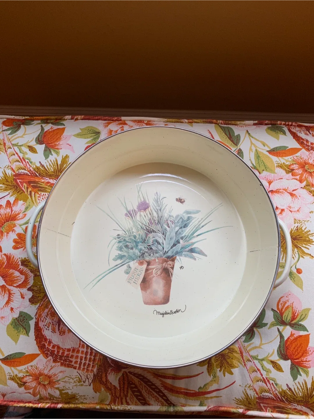 Marjolein Bastin Round Enamel Tray🥕 image indicator(8)