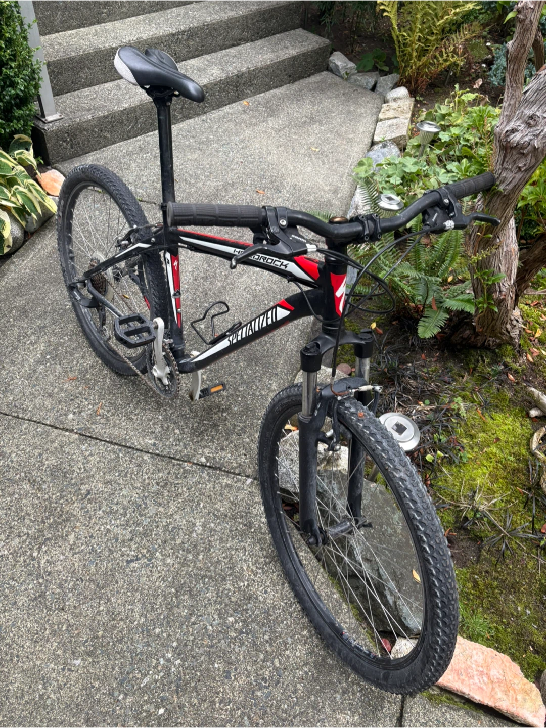 Specialized Hardrock Mountain Bike - photo 3