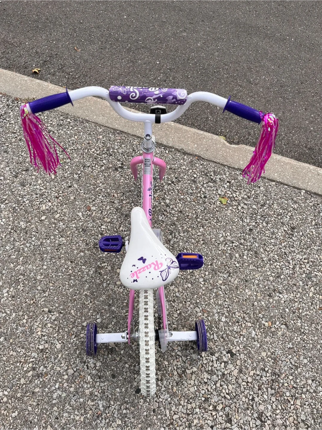 Razzle Kids' Pink Tricycle image indicator(3)
