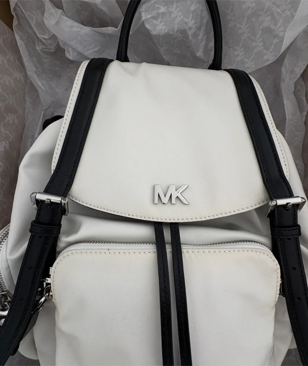 Michael Kors White Backpack image indicator(4)