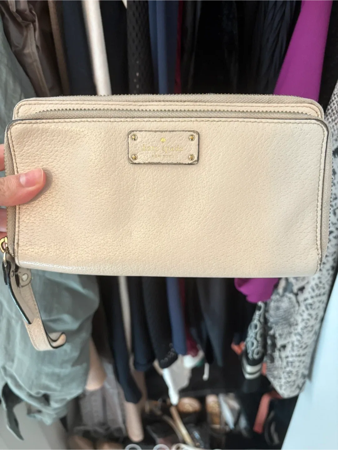 Kate Spade Beige Wallet image indicator(3)