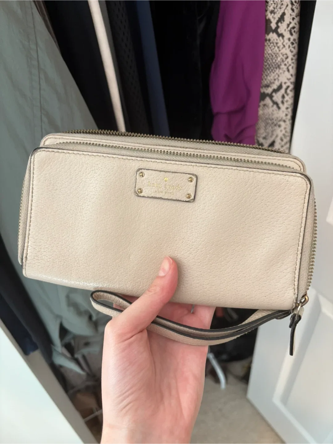 Kate Spade Beige Wallet image indicator(4)
