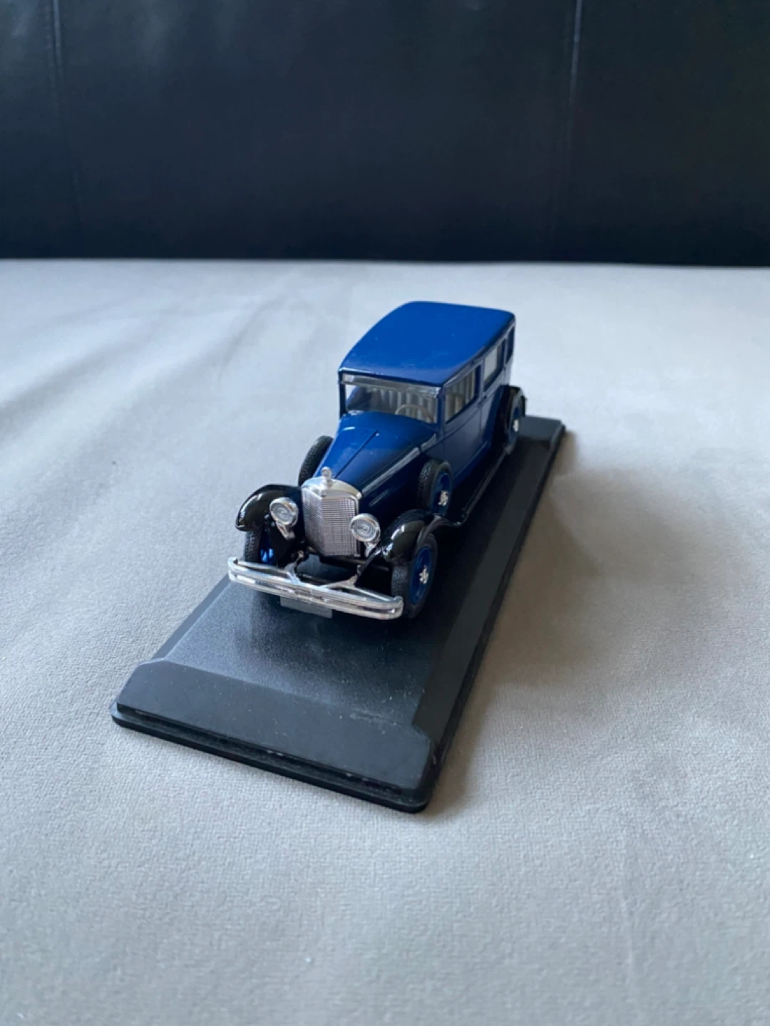 ELIGOR Vintage Blue Mercedes 1929 Car Model