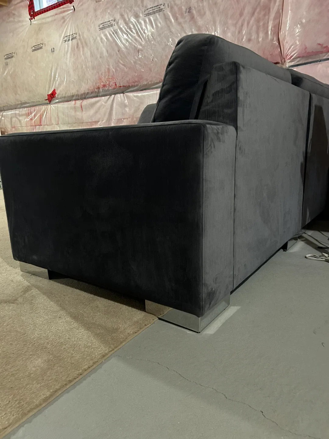 Grey Sectional Sofa - Great Condition! image indicator(4)