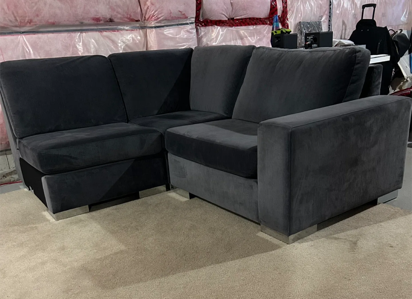Grey Sectional Sofa - Great Condition! image indicator(5)