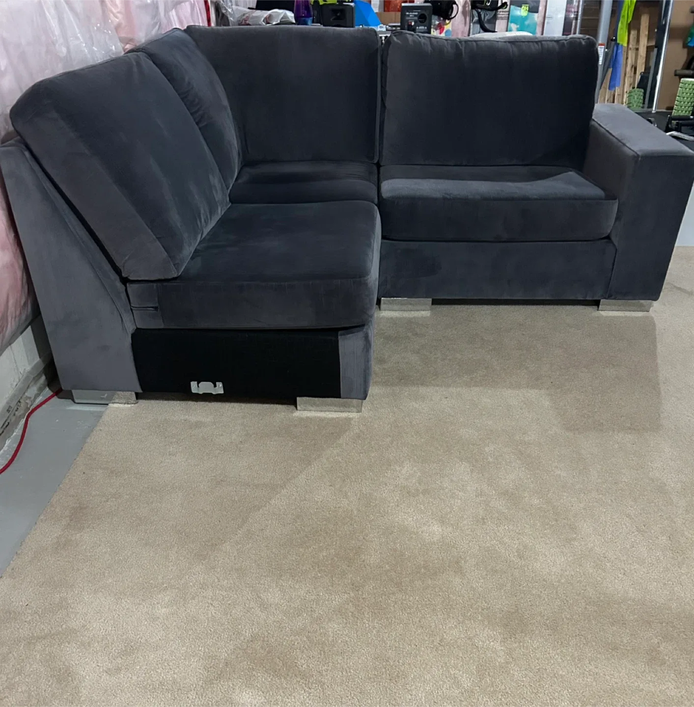 Grey Sectional Sofa - Great Condition! image indicator(3)