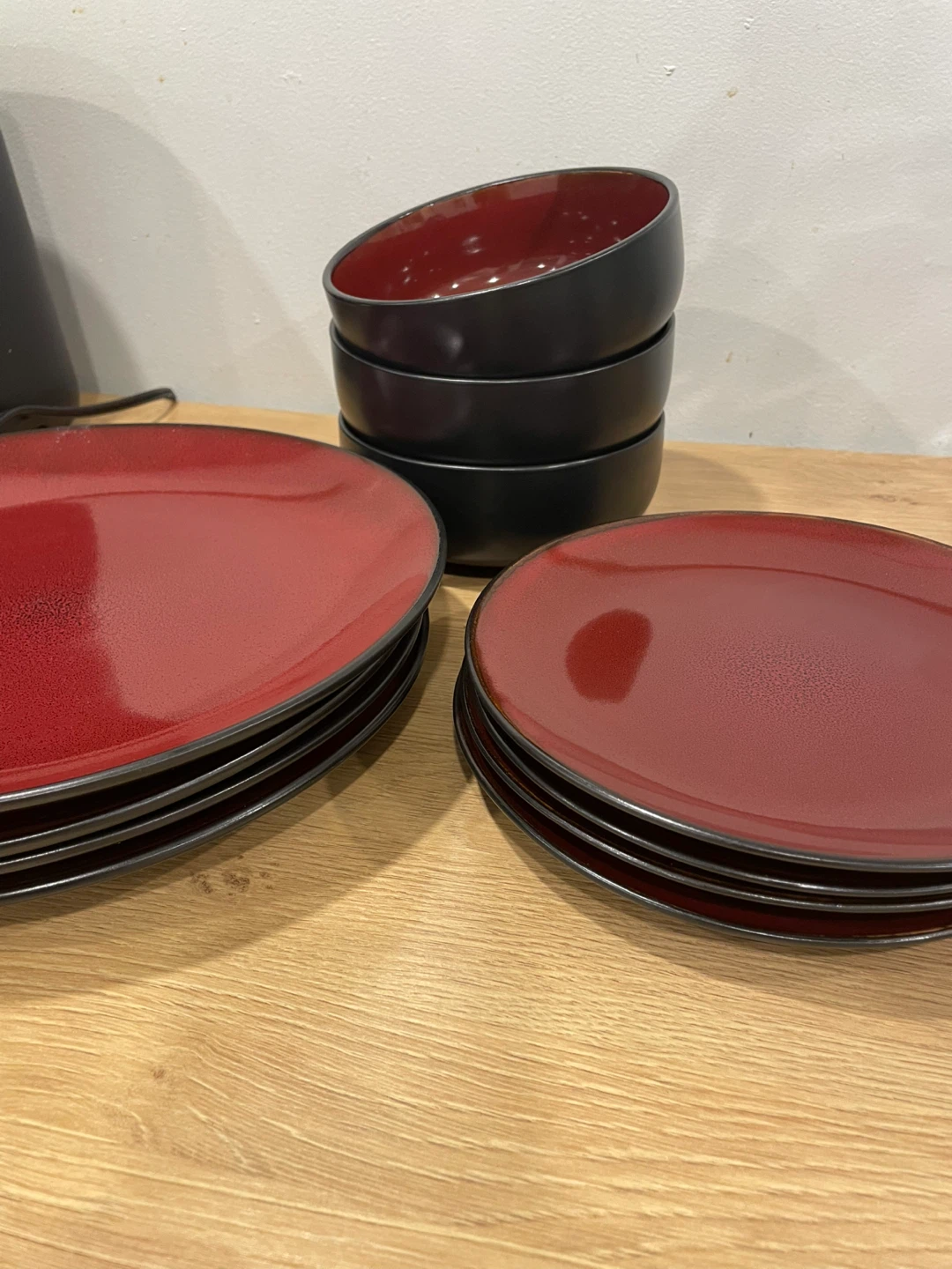 12 pieces Red & Black Dinnerware Set