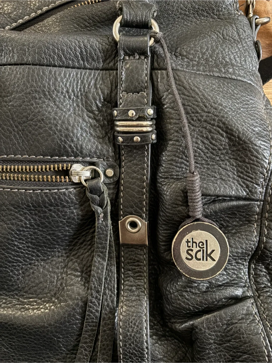 The Sak Black Leather Handbag image indicator(5)