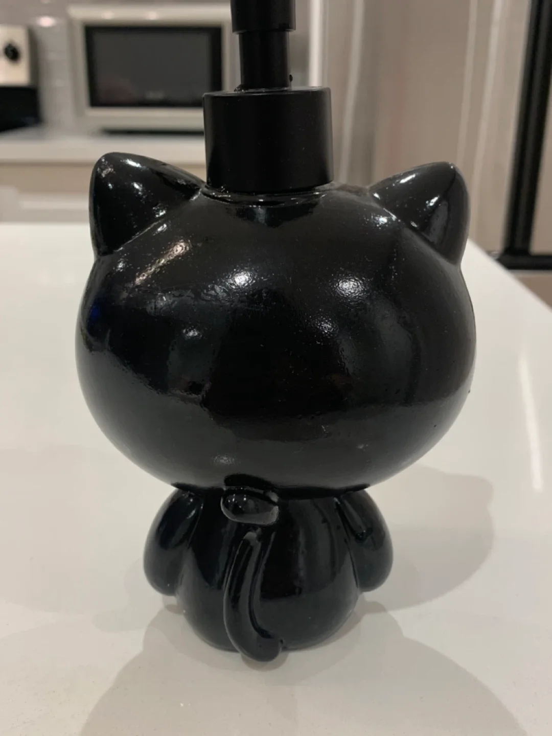 🩷 Hello Kitty Lotion Soap Pump Dispenser 🩷 image indicator(4)