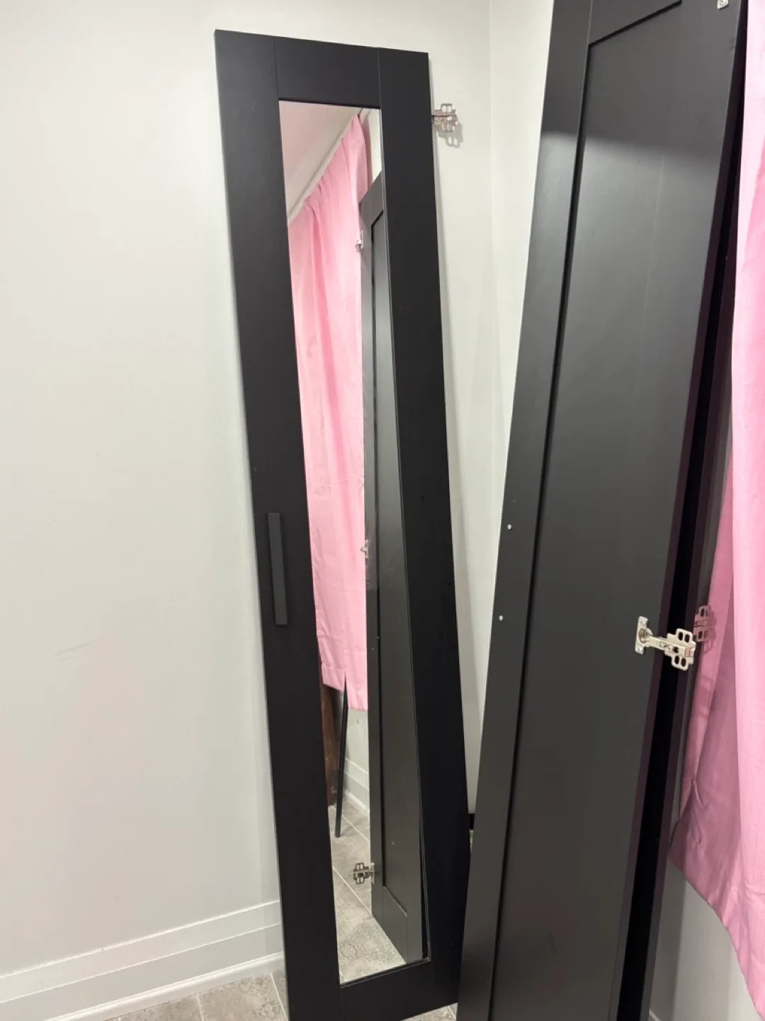 IKEA BRIMNES 3 Door with Mirror Closet image indicator(3)