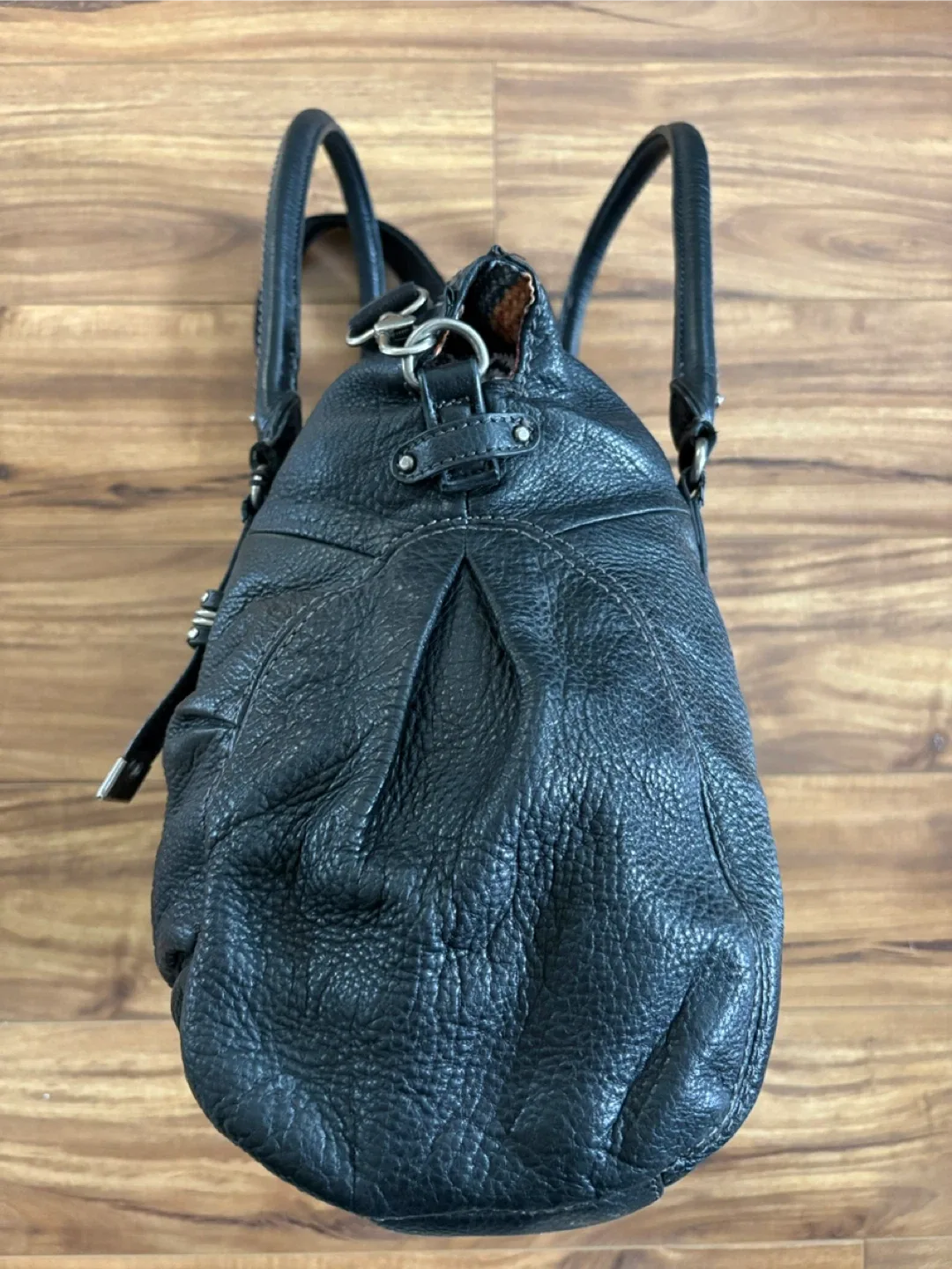 The Sak Black Leather Handbag image indicator(4)