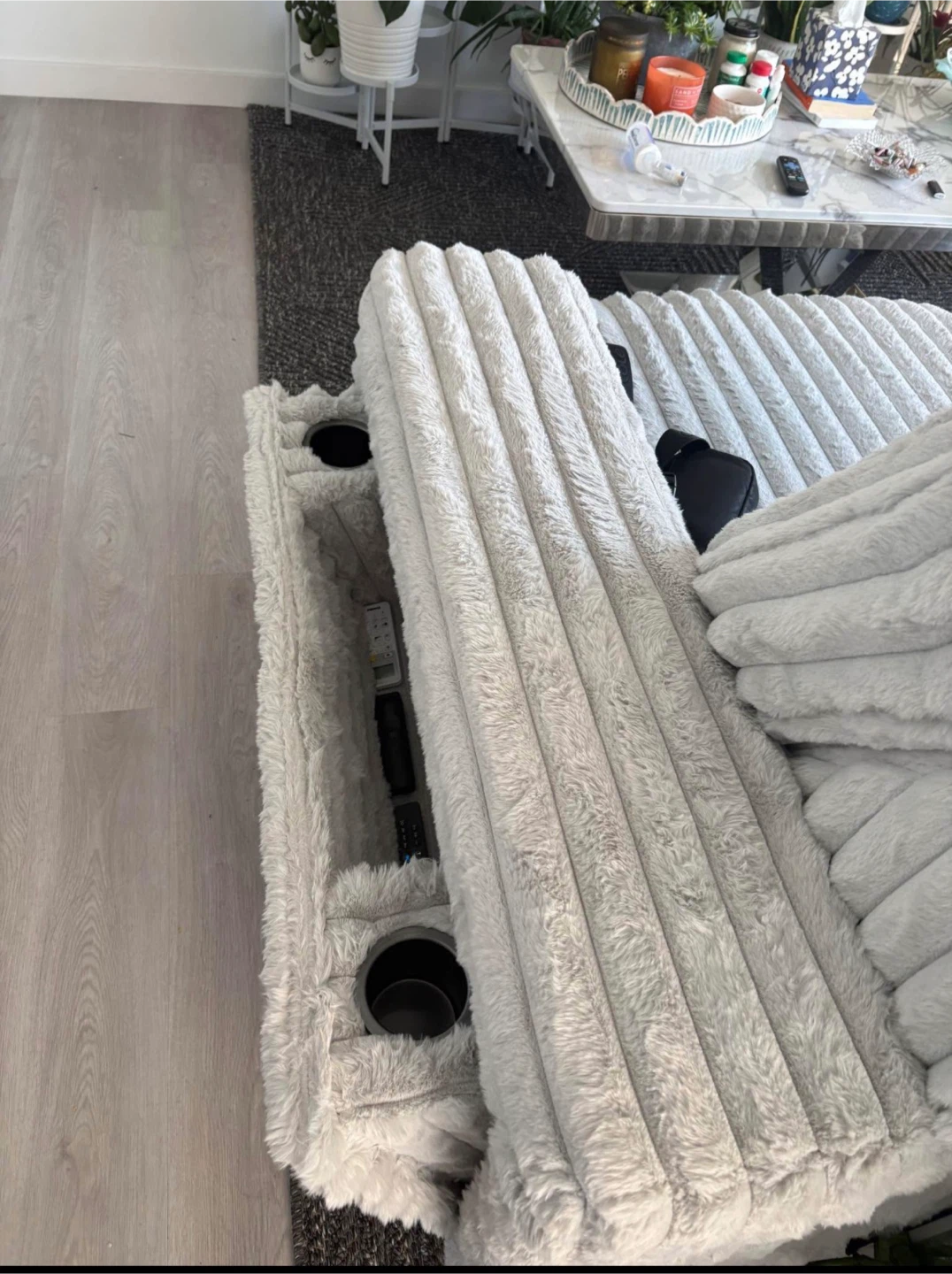 White Corduroy Sofa with Cup Holders - photo 3