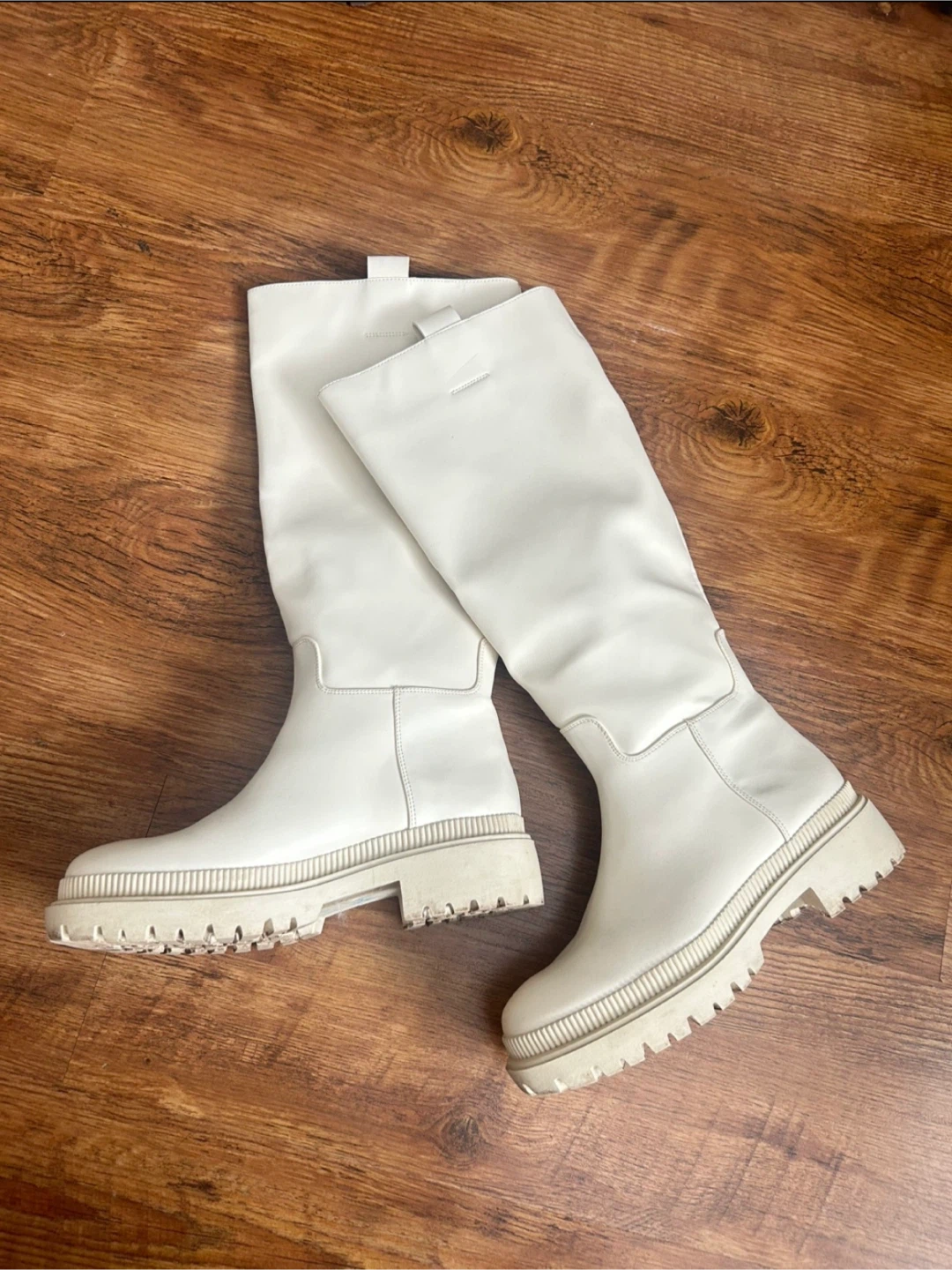 H&M White Knee High Boots - US 8.5