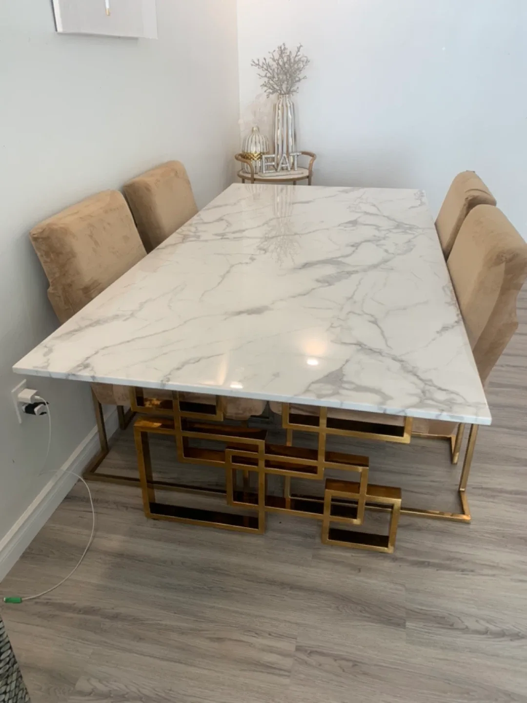 Marble dining table set image indicator(2)